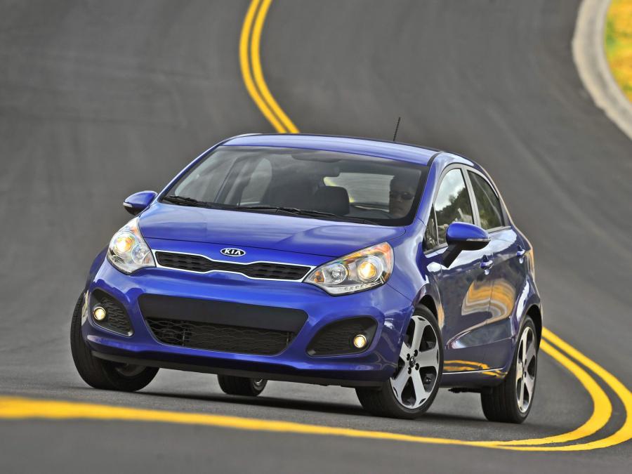  Kia Rio 5-Door 2011 года  (US) (фото 47 из 76)